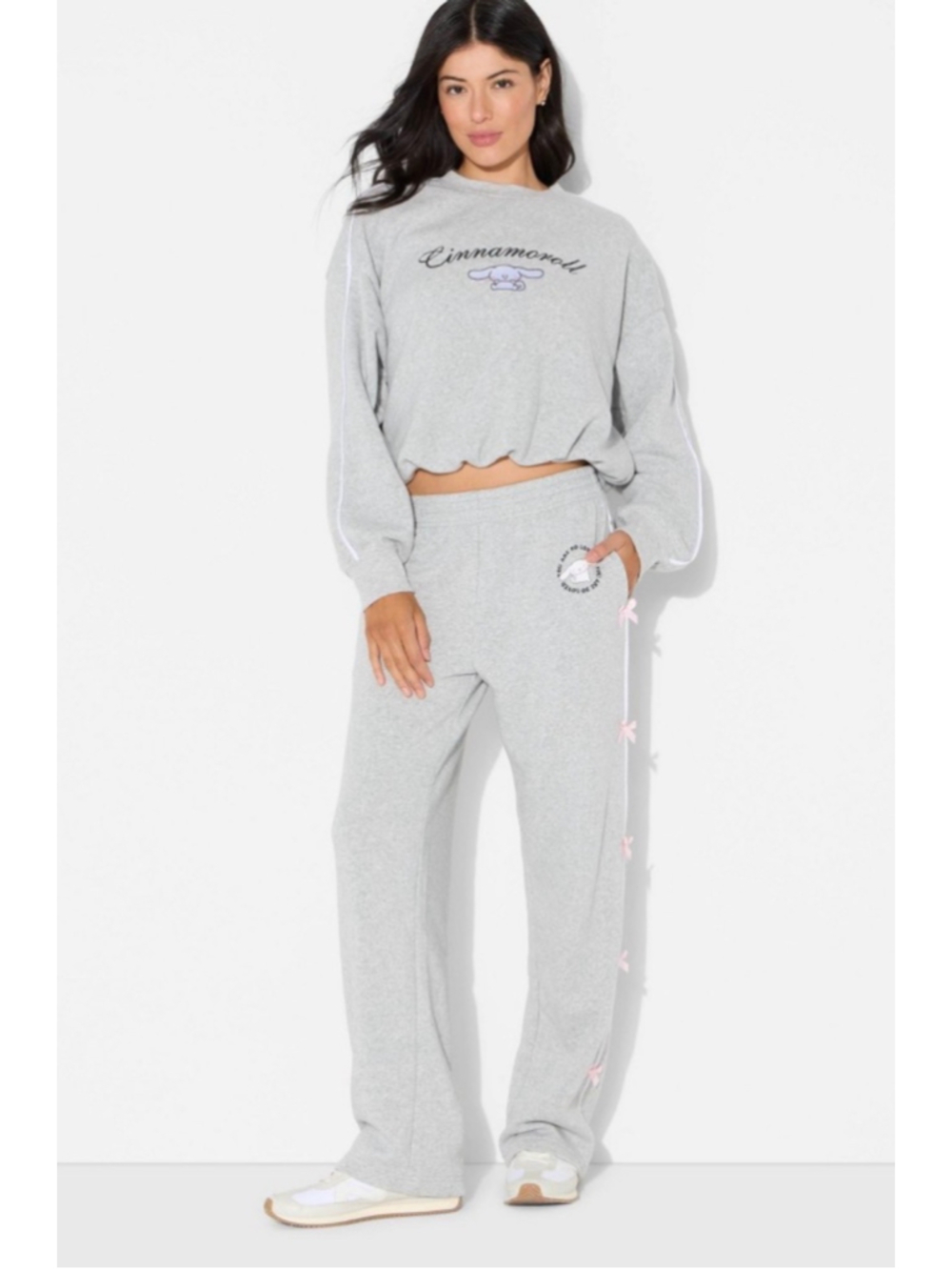Women’s Cinnamoroll Fleece Graphic Pants – Light Gray – XXS – NWT